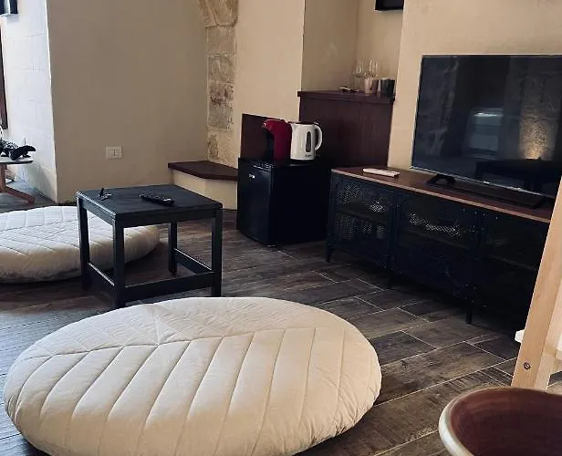 Classe 51 - Con Jacuzzi - 4*